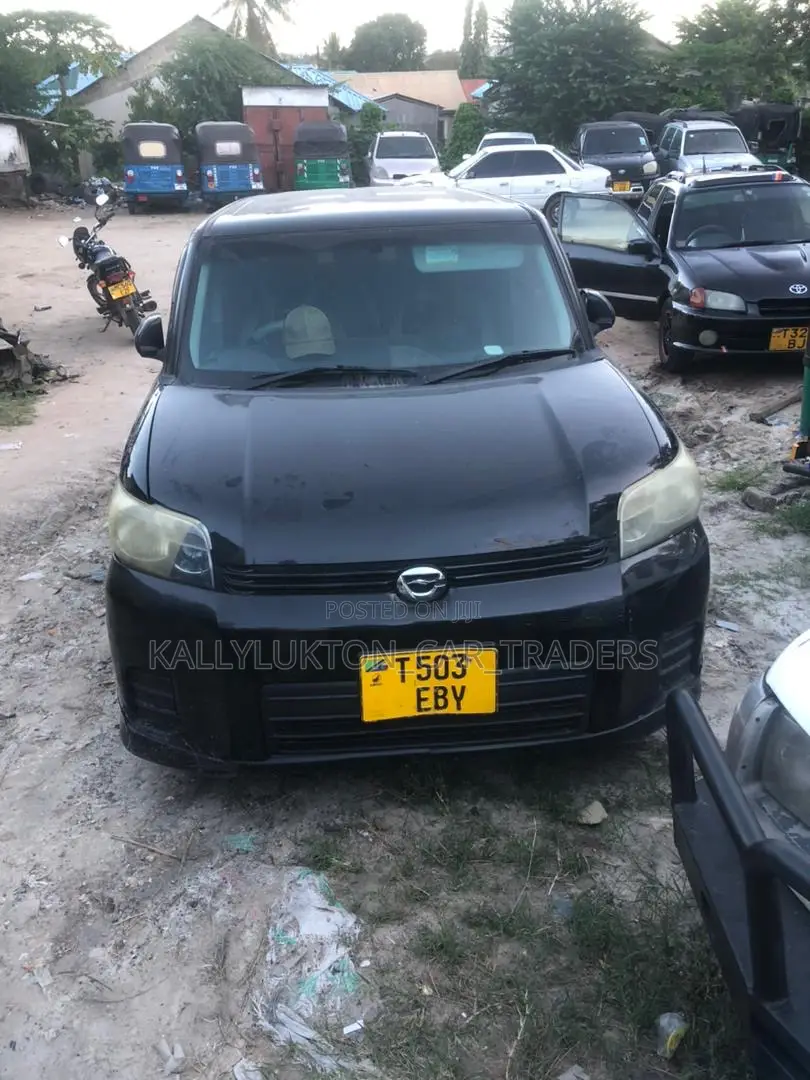 Toyota Corolla Rumion 2009 Black