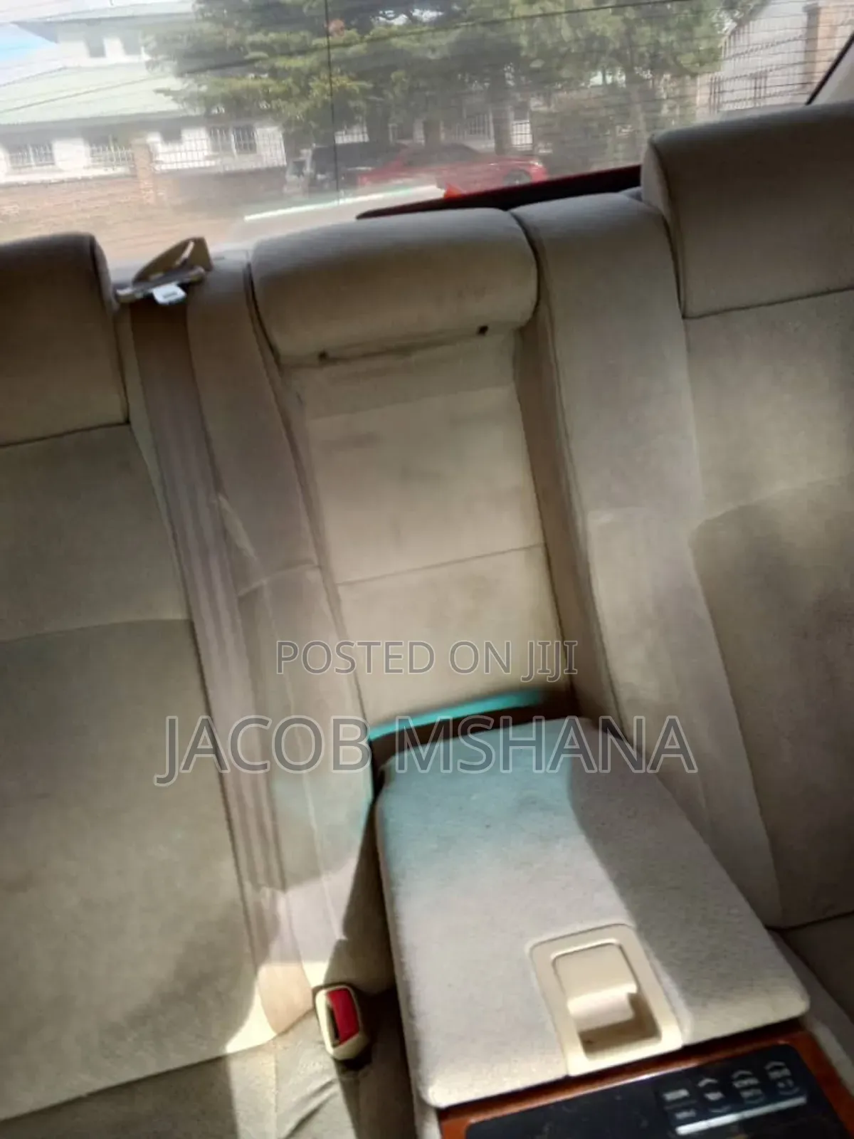 Toyota Crown 2006 White
