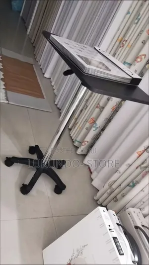 Movable Laptot Table