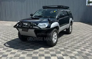 Toyota Hilux Surf 2002 Black