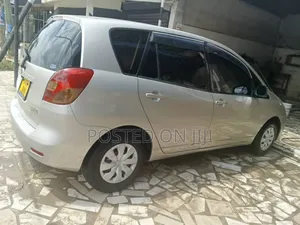 Toyota Corolla Spacio 2004 Silver