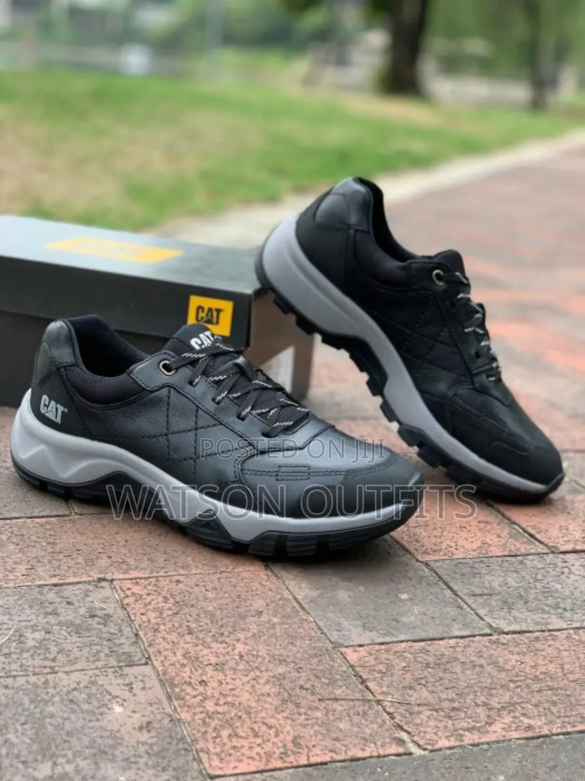 Men's Leather Shoes Low Cut and Resistant to Vibration