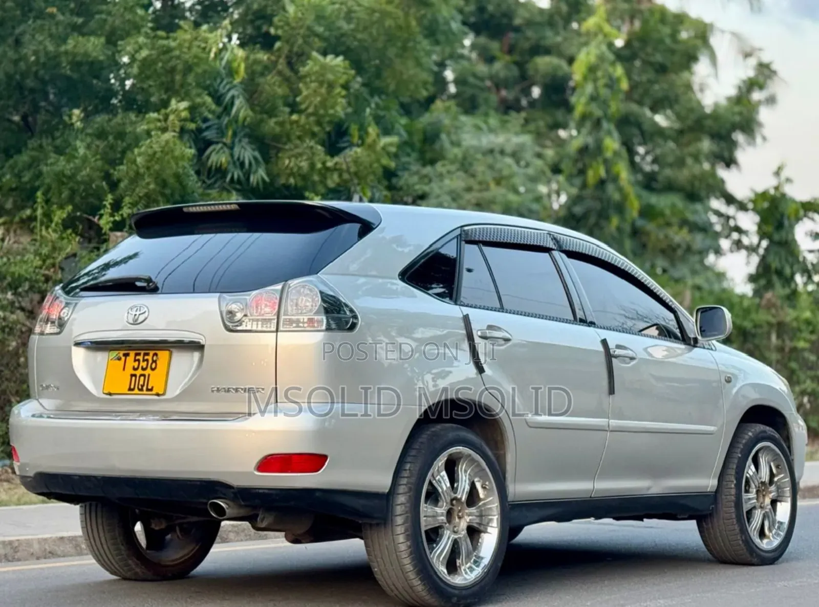 Toyota Harrier 2005 Silver