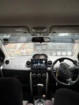 Toyota IST 2005 Silver