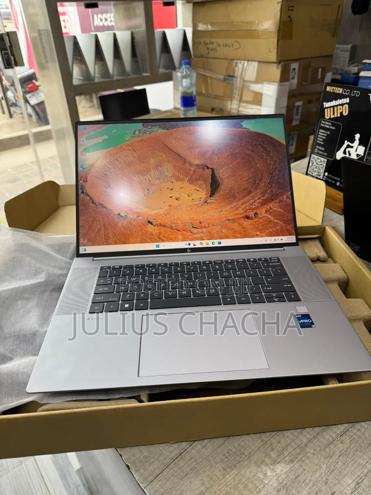 New Laptop HP ZBook Studio 32GB Intel Core I7 SSD 1T