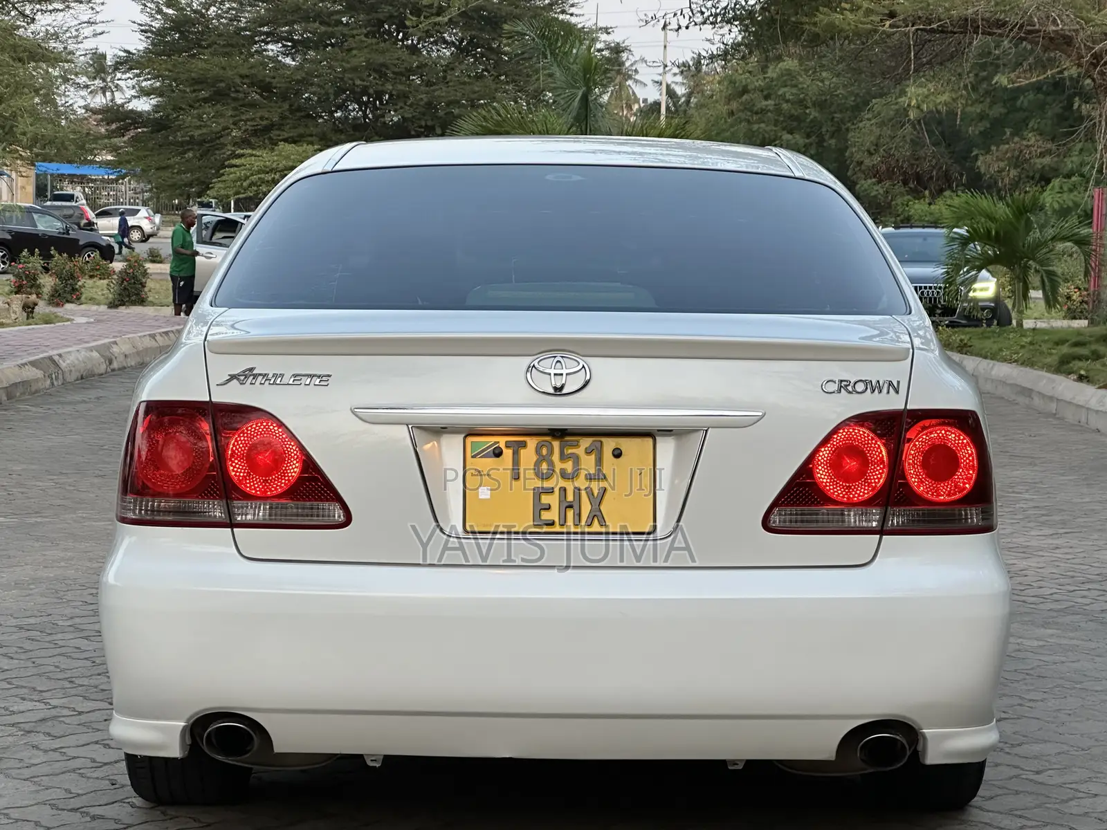 Toyota Crown 2006 White