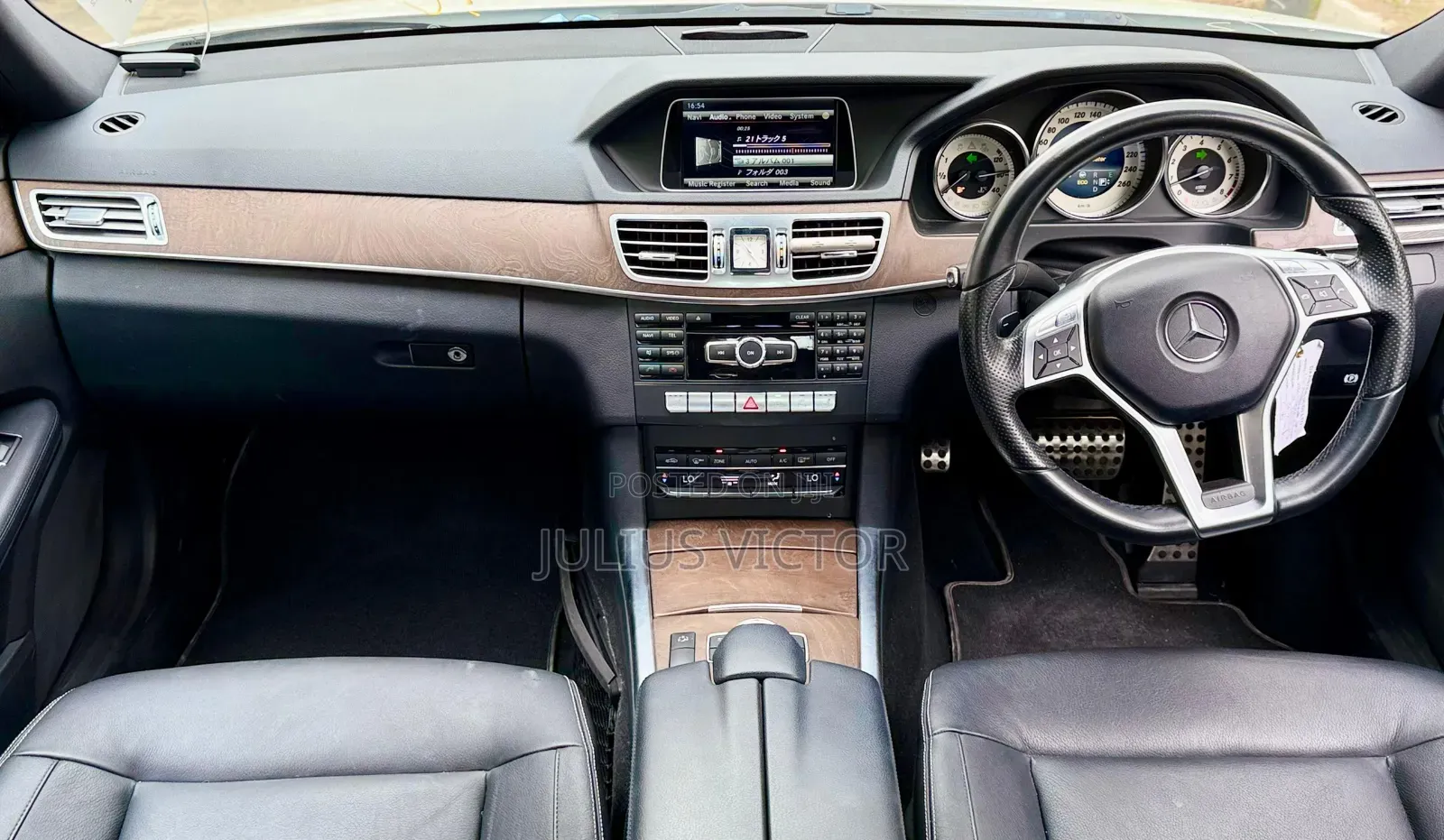 Mercedes-Benz C-Class 2015 White