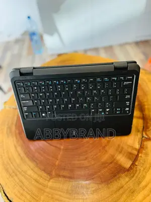 Laptop Dell Latitude 3189 4GB Intel SSD 128GB