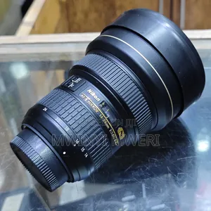 Nikon Af-S Nikkor 14-24mm F/2.8g Ed Lens