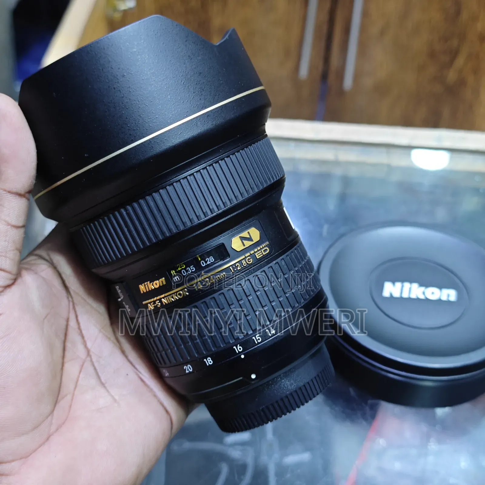 Nikon Af-S Nikkor 14-24mm F/2.8g Ed Lens