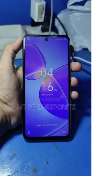 New Infinix Hot 12 128 GB White