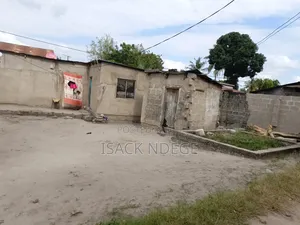 3bdrm House in Km, Ukonga for sale