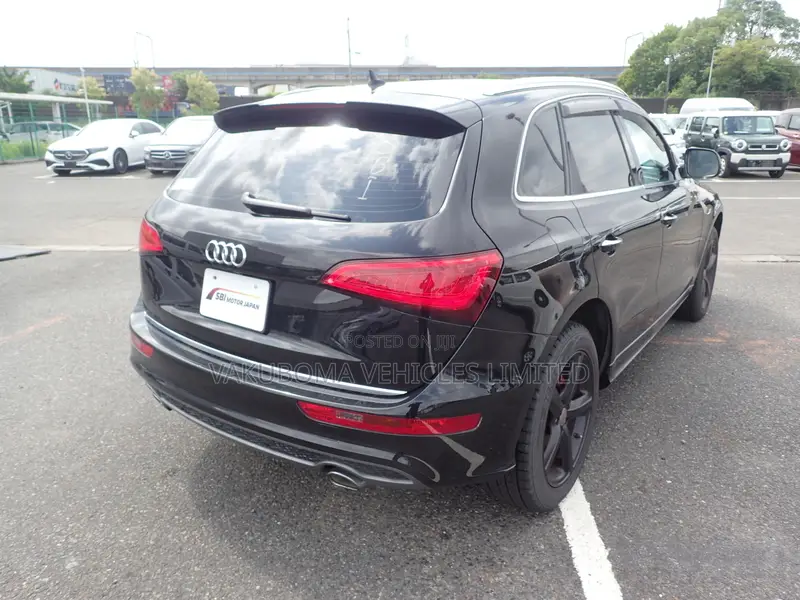 Audi Q5 2015 Black