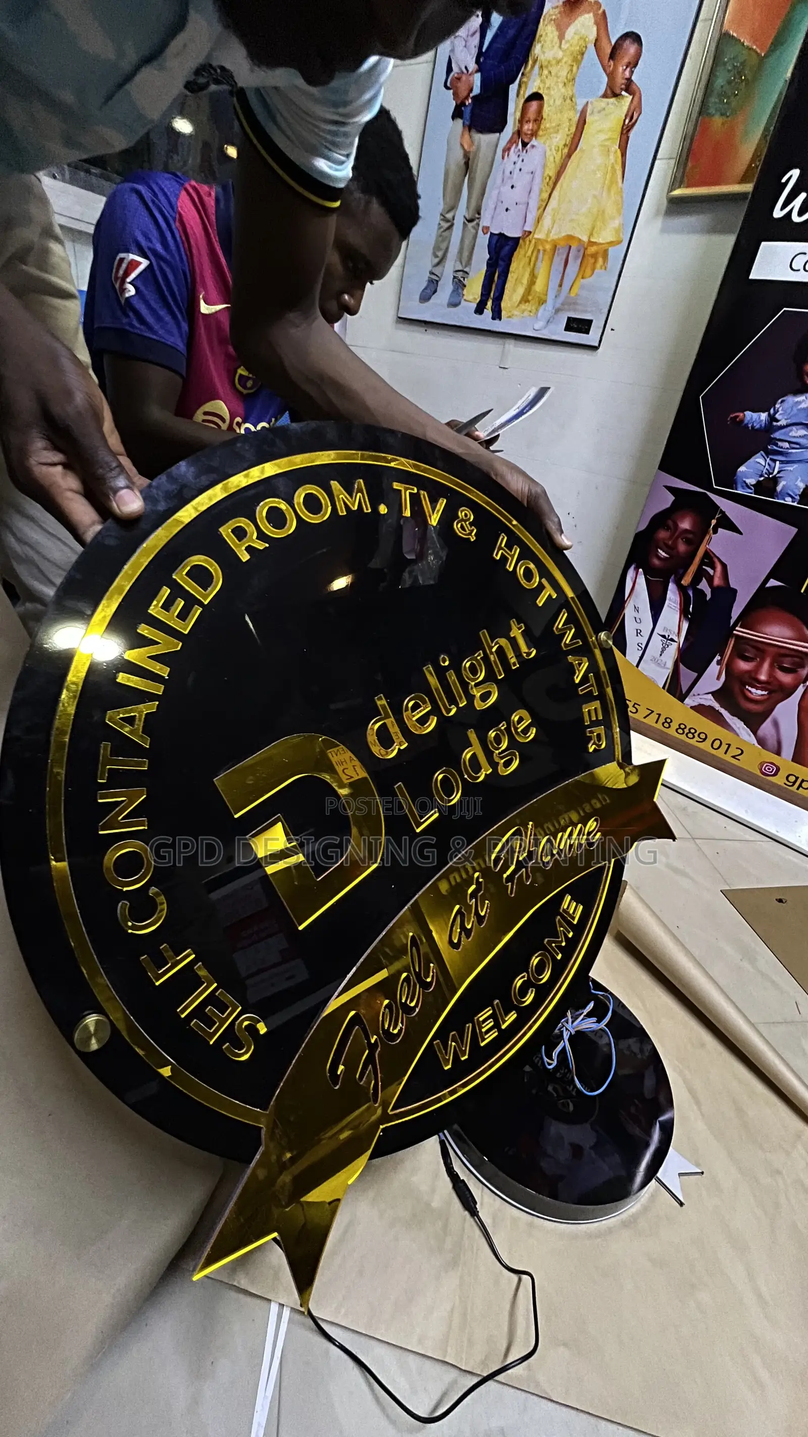 Kwa Logo Za Kibabe Karibu Kwetu