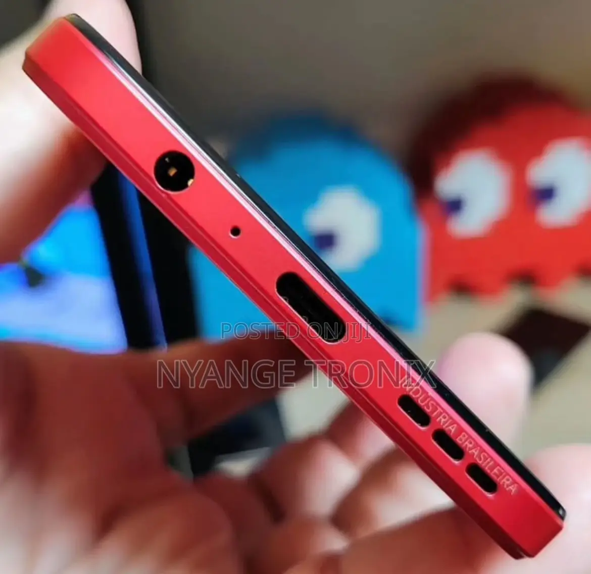 New Motorola Moto G84 5G 256 GB Red