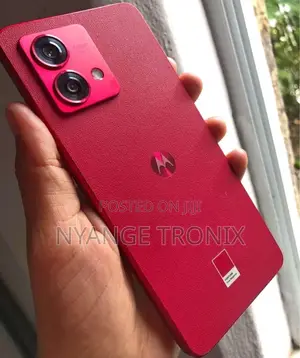 New Motorola Moto G84 5G 256 GB Red