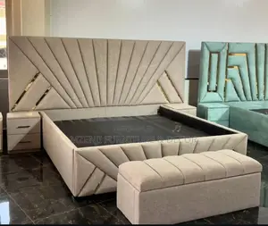 Kitanda Cha Sofa Cha Luxury Design Size 5 Kwa 6
