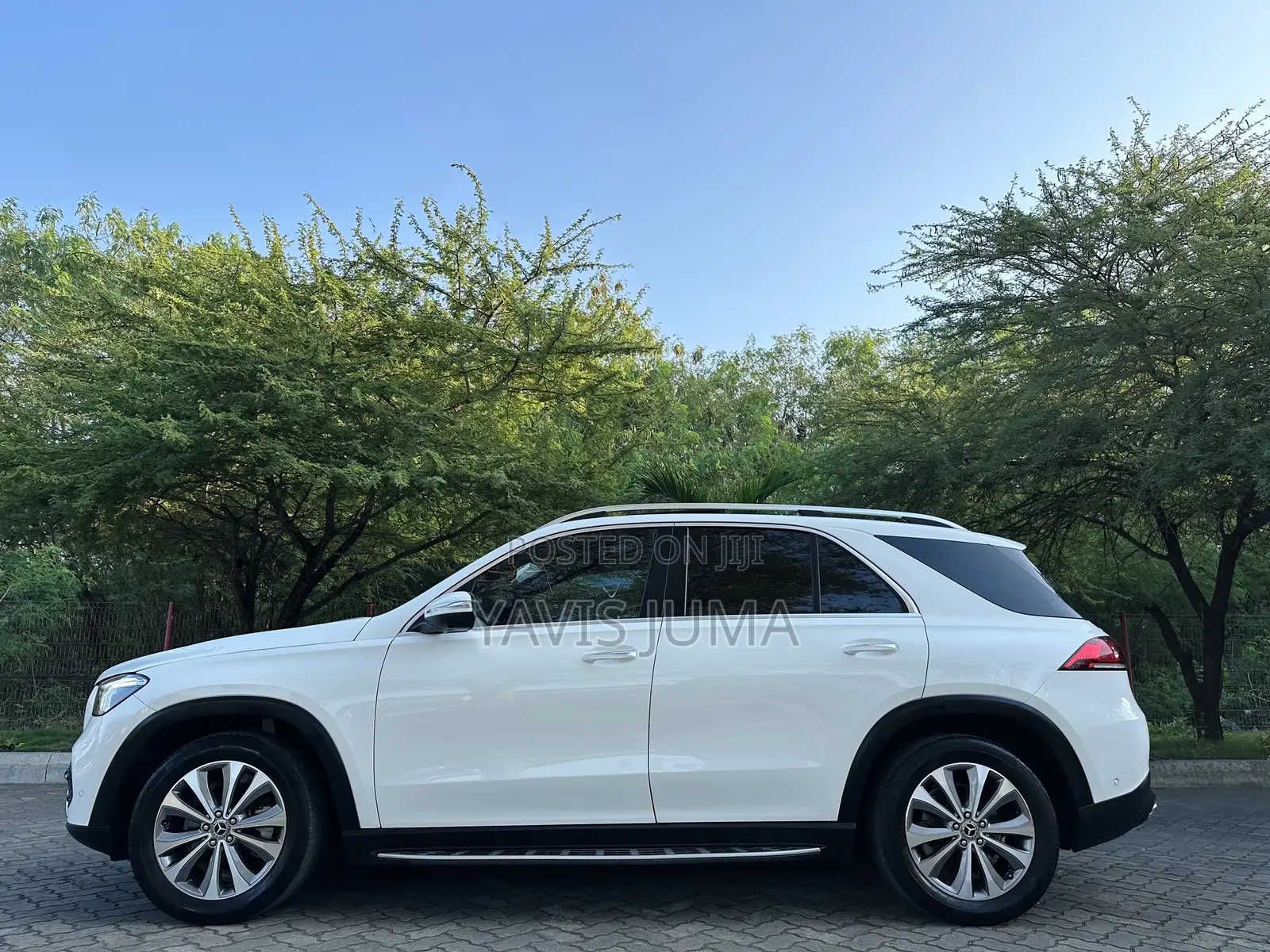 Mercedes-Benz GLE-Class 2019 White