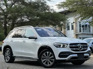 Mercedes-Benz GLE-Class 2019 White