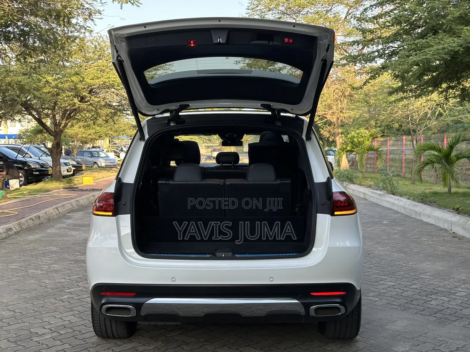 Mercedes-Benz GLE-Class 2019 White