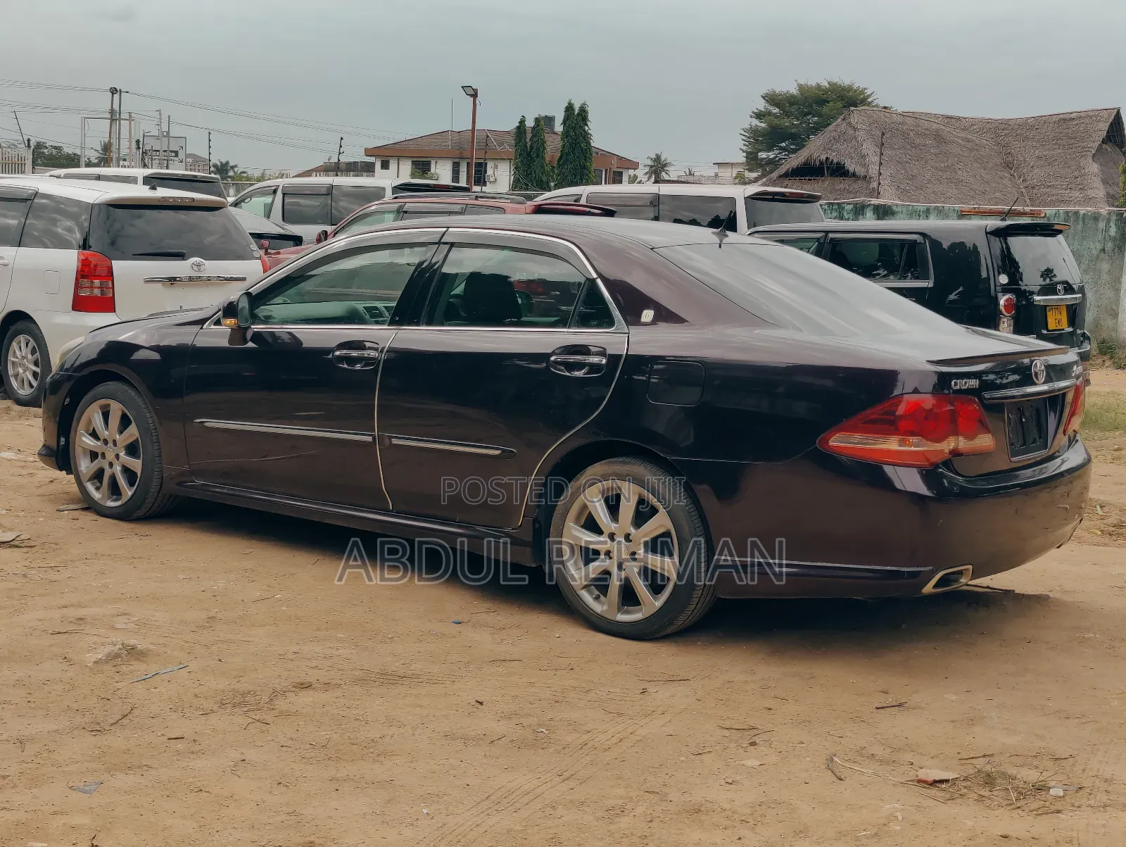 Toyota Crown 2010 Burgundy