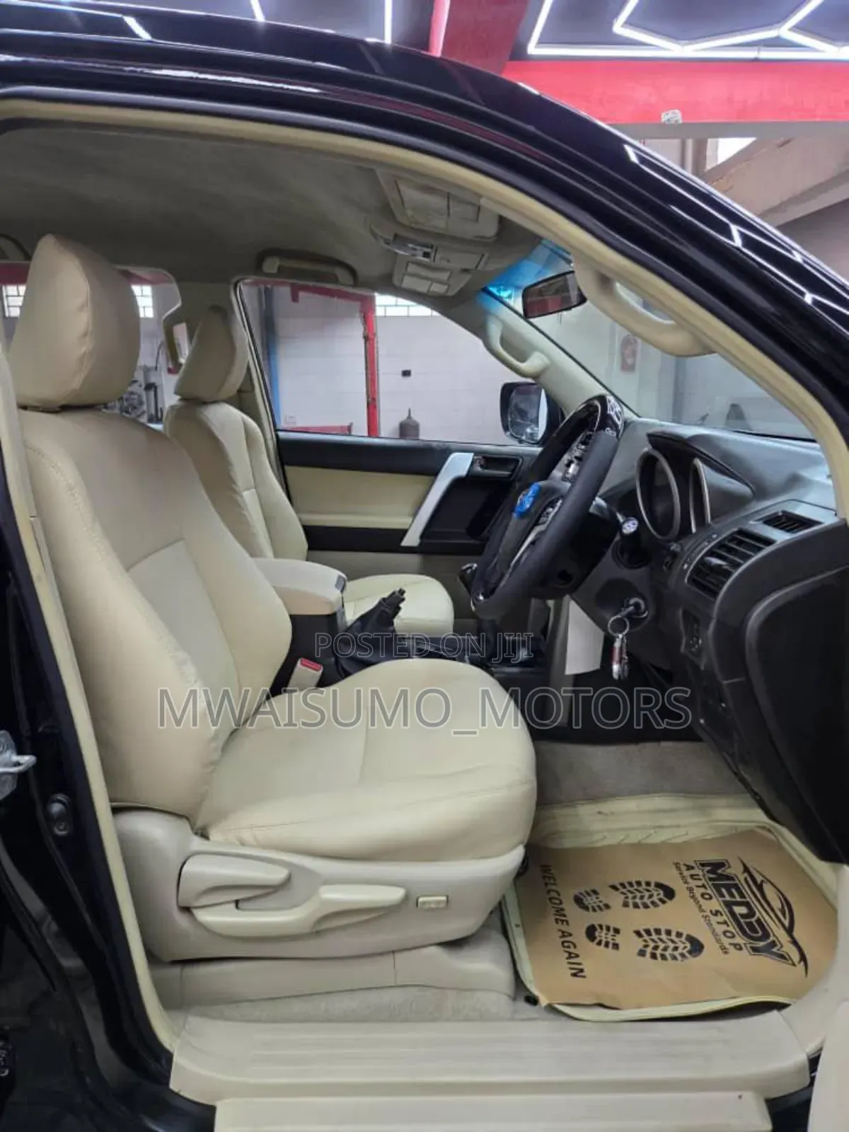 Toyota Land Cruiser Prado 2012 Black