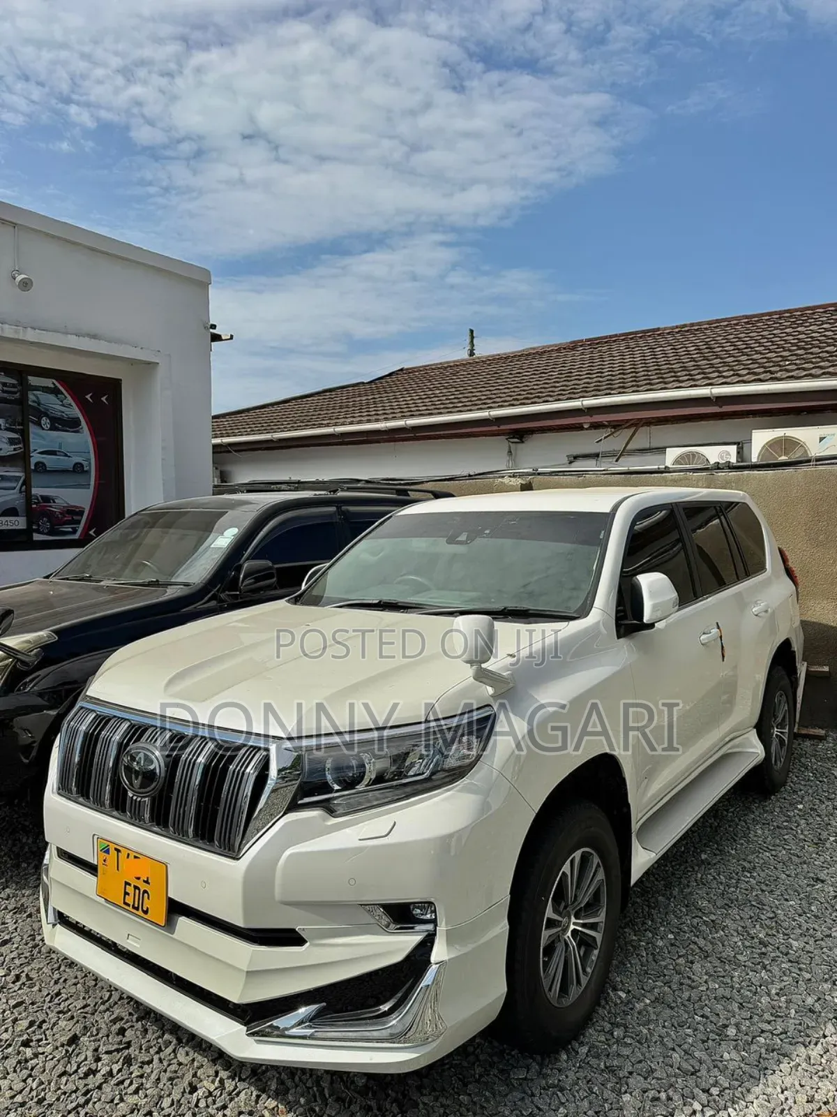 Toyota Land Cruiser Prado 2022 White