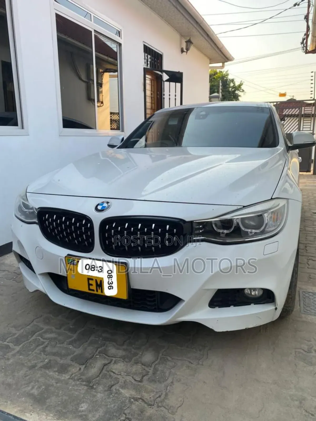 BMW 3 Series 325xi X-Drive AWD 2013 White