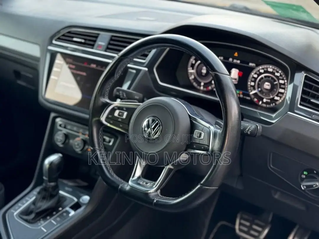 Volkswagen Tiguan 2017 Black