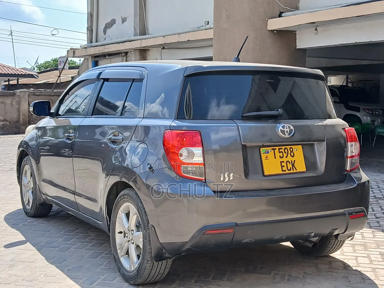 Toyota IST 2009 Gray