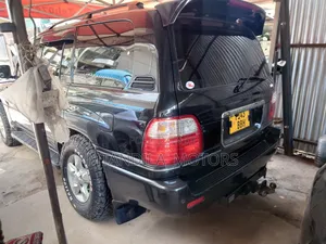 Toyota Land Cruiser 2001 Black