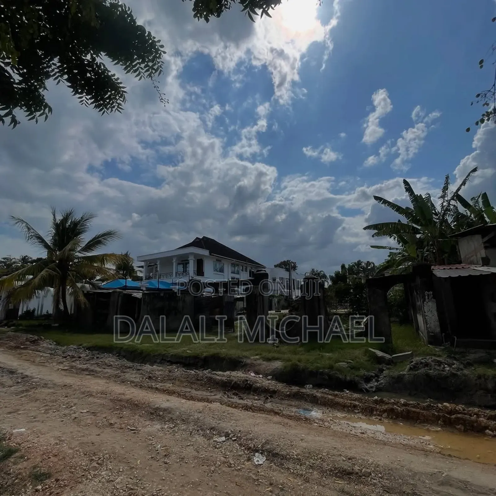 Plot for Sale 635 SQMS