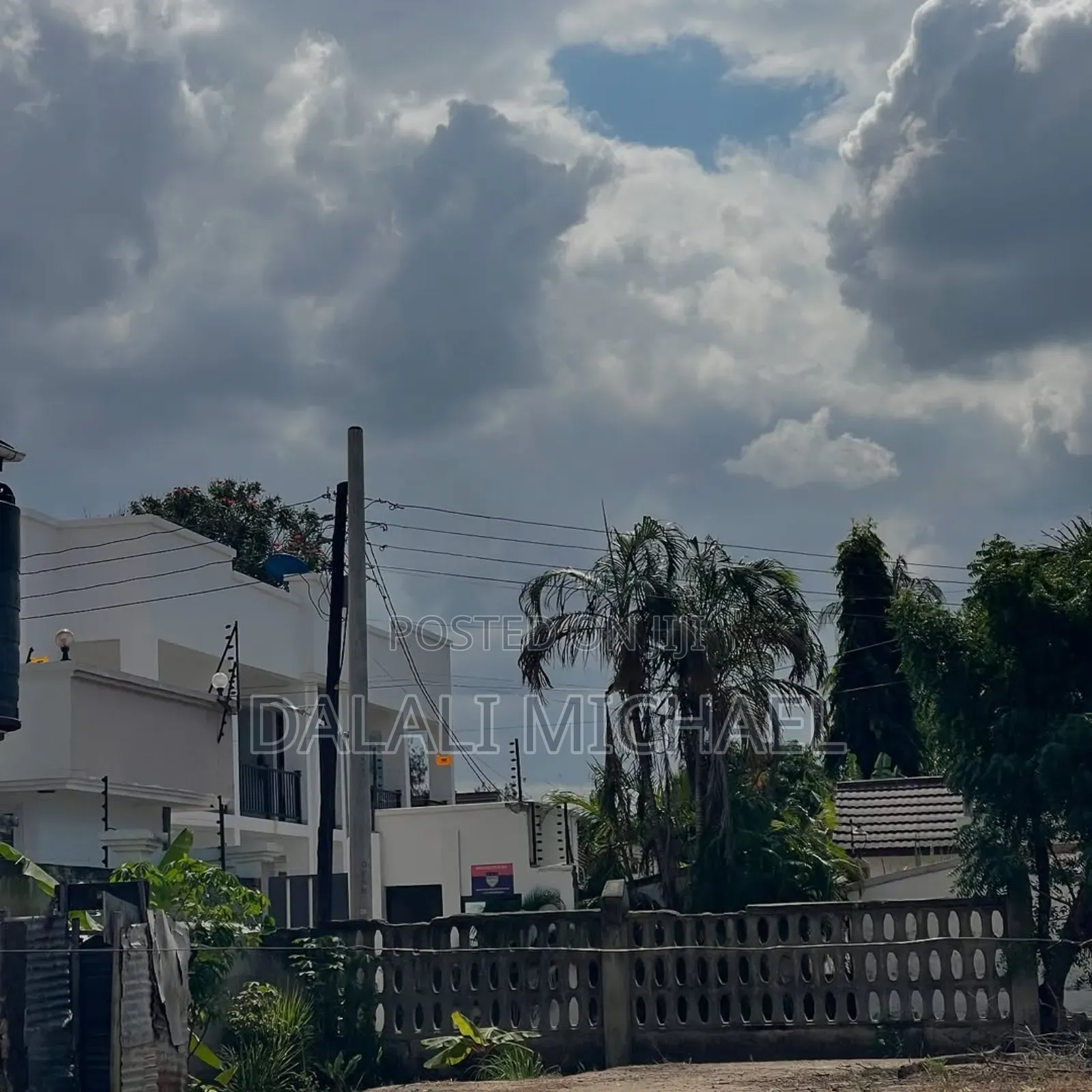 Plot for Sale 635 SQMS