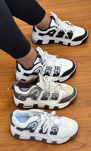 Shit Ladies Sneakers 