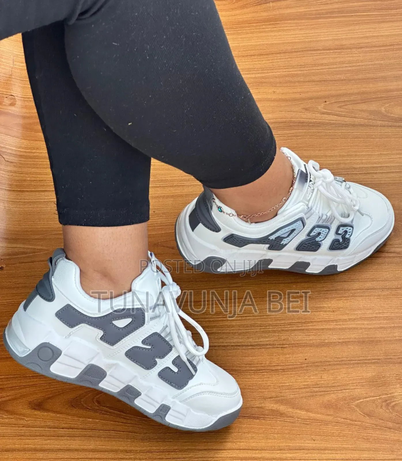 Shit Ladies Sneakers 