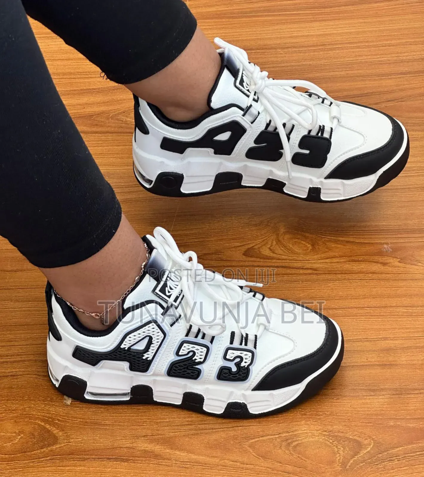 Shit Ladies Sneakers 