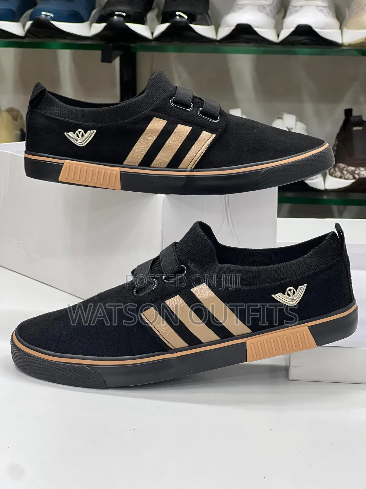 Men's and Women's Simpo Shoes Classically Casual