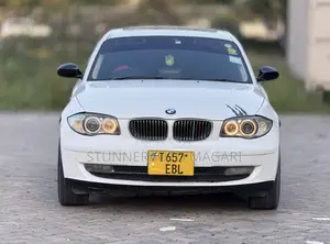 Photo - BMW 1 Series 2008 White