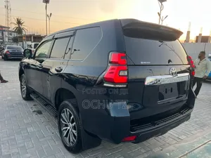 Toyota Land Cruiser Prado 2019 Black