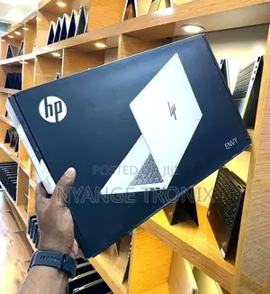 New Laptop HP Envy X360 16GB Intel Core I7 SSD 512GB