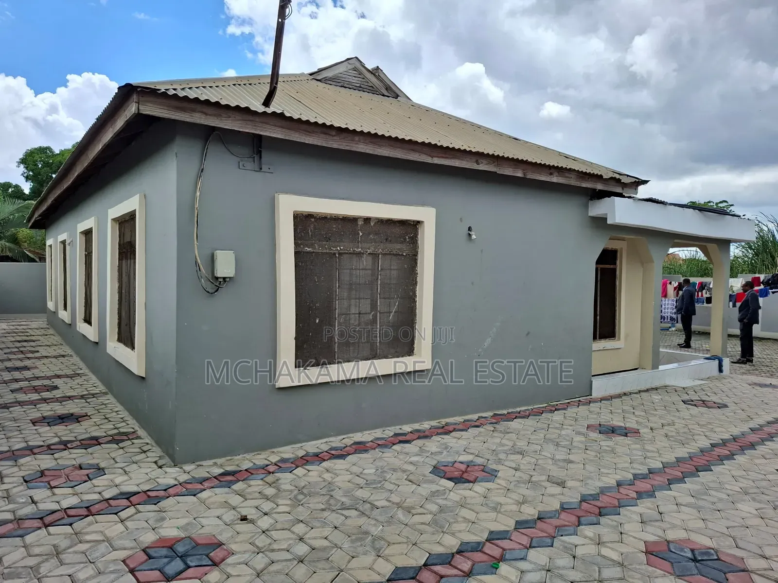 3bdrm House in Yusuph Mchakama, Kinyerezi for sale