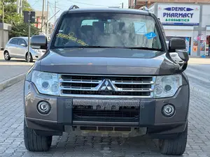 Photo - Mitsubishi Pajero 3.2 Di-Dc GLS 2010 Brown