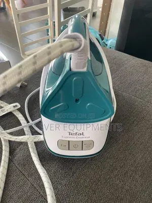 Tefal Steam Iron Station Express Easy 1.7litres Sv6131g0