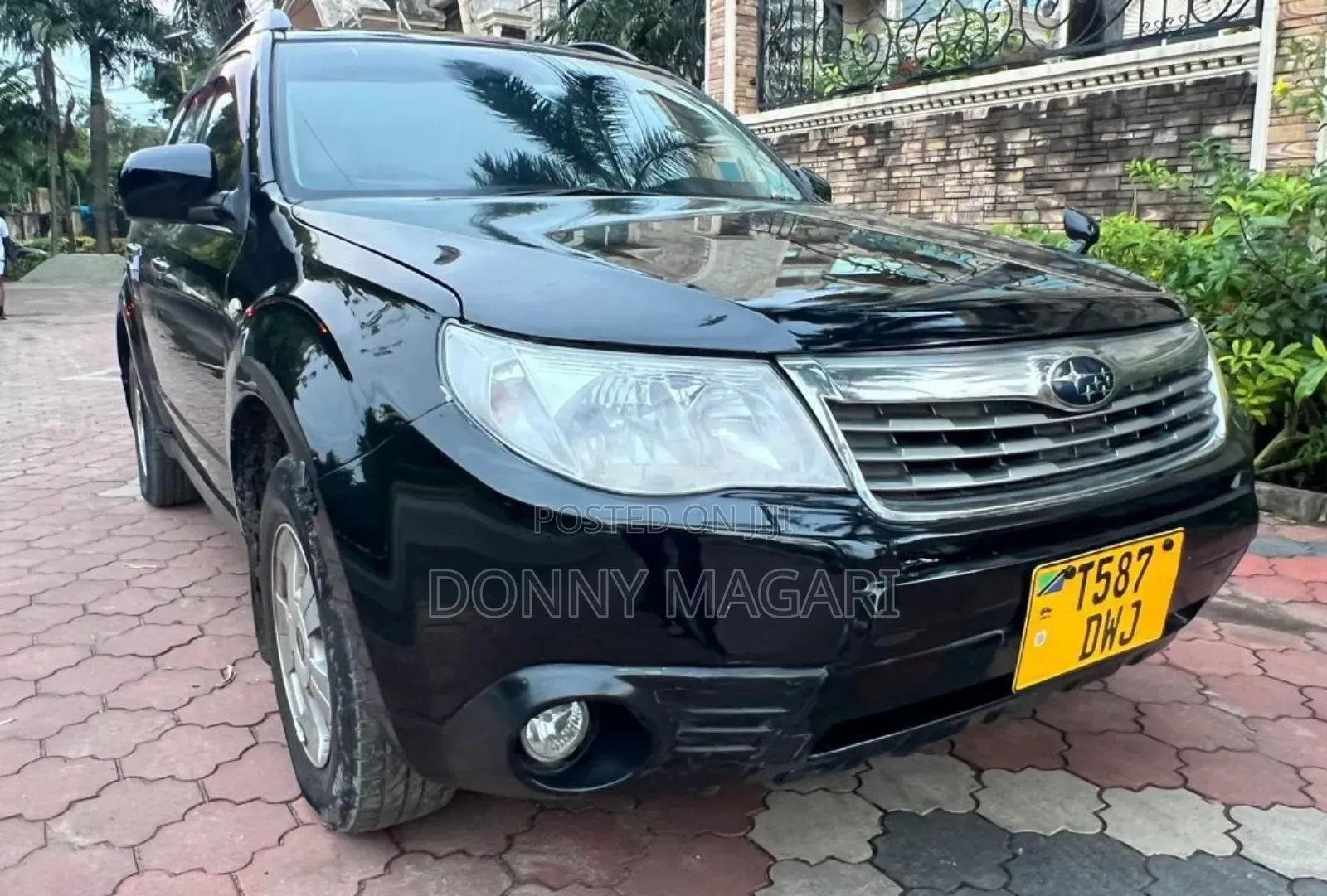Subaru Forester 2010 Black