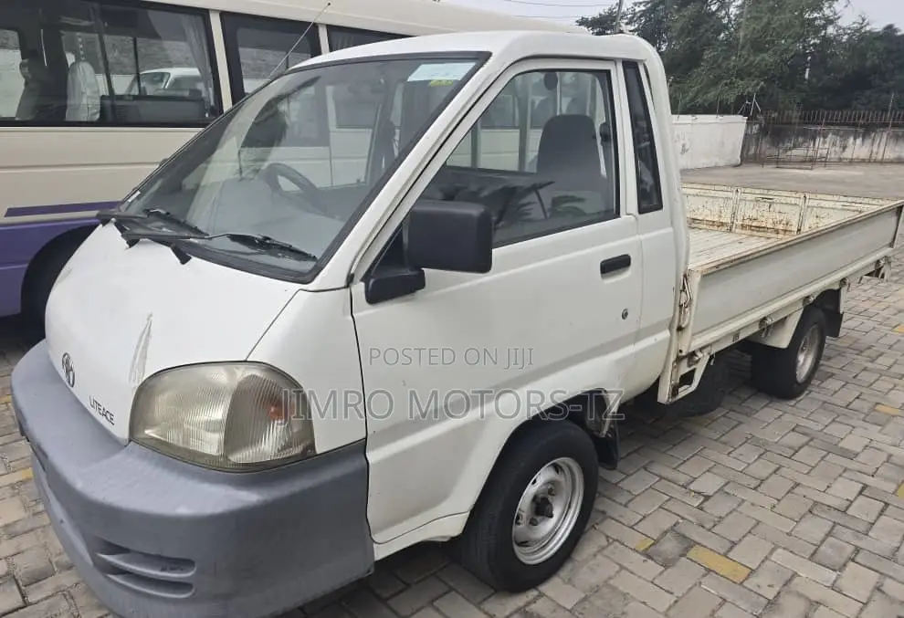 Toyota Town Ac Bei 28.000.000 Plus Registration