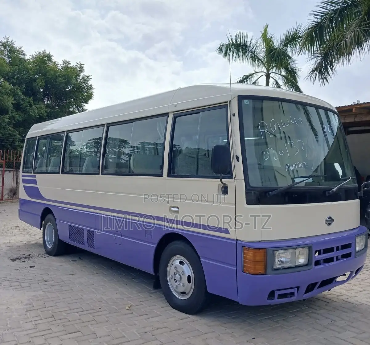 Nissan Civilian 1998 White
