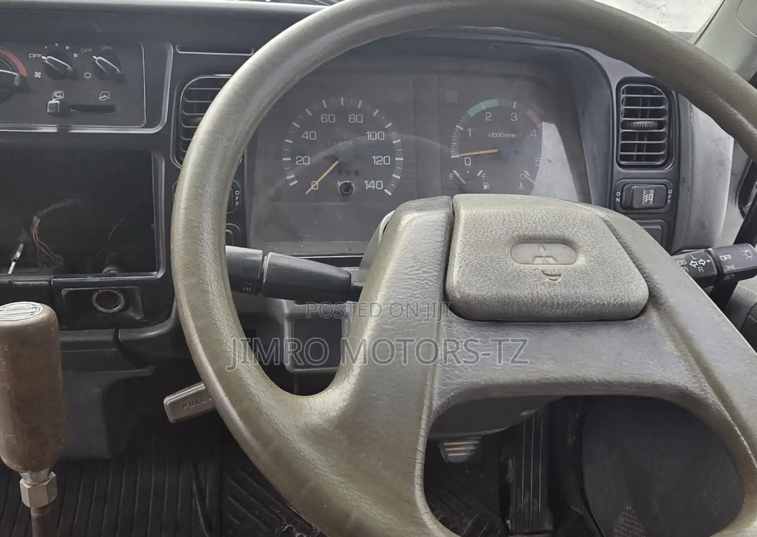 Mitsubishi Fuso Canter 1998 Blue