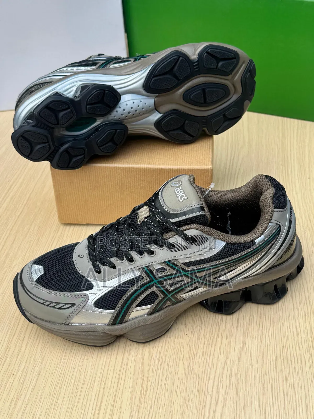 New Sneakers Intown Asics360 Material Leather Canvas