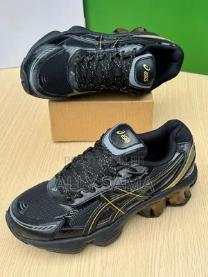 New Sneakers Intown Asics360 Material Leather Canvas