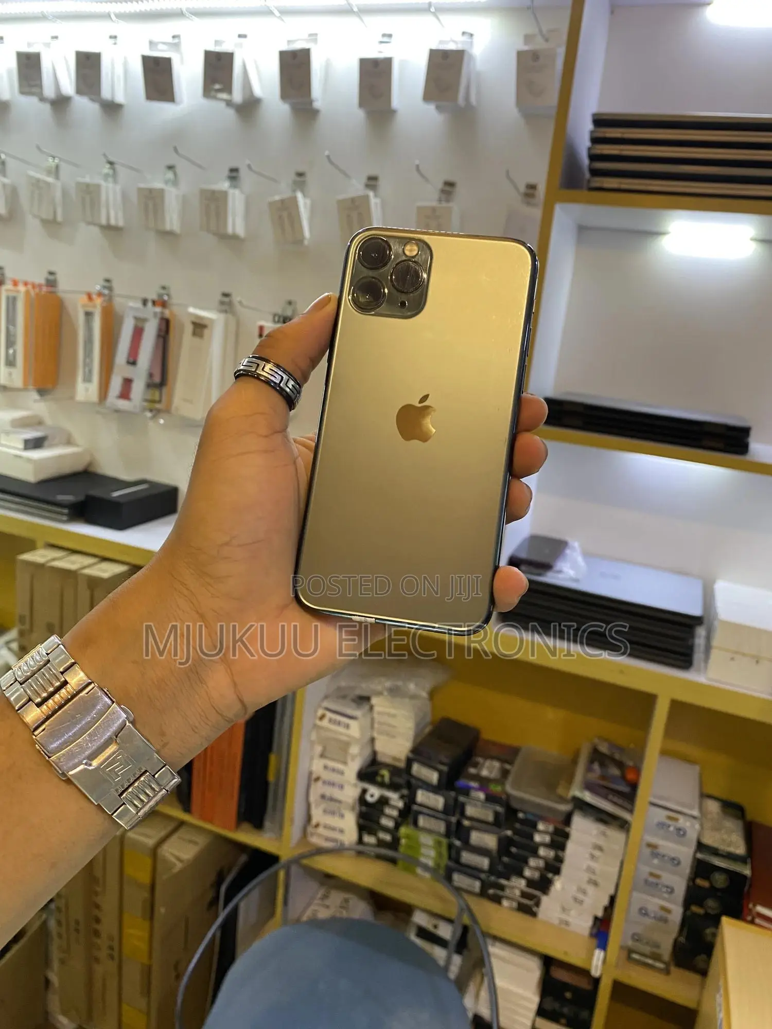 Apple iPhone 11 64 GB Pink